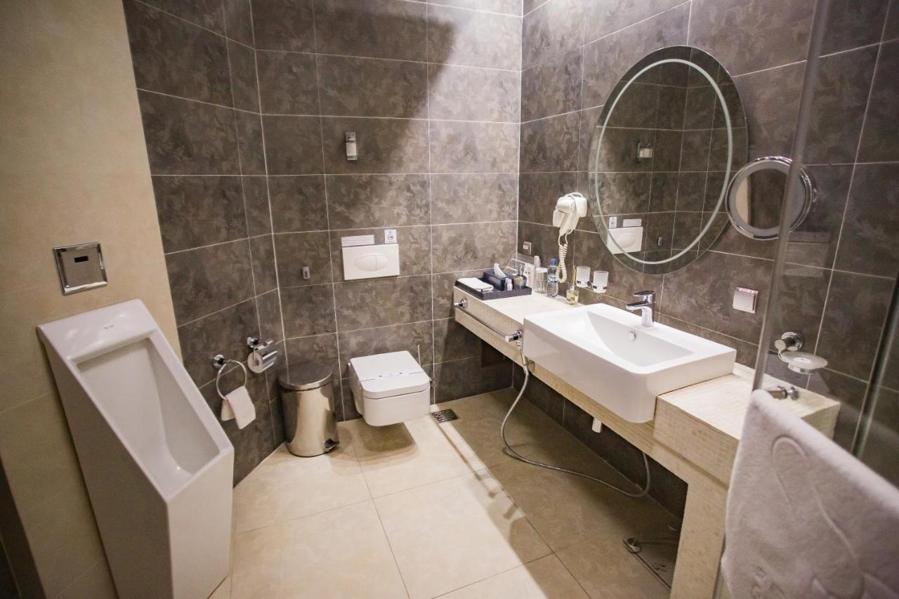 Hotel Feride Vinnitsa Eksteriør bilde